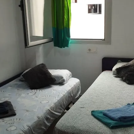 Disfruta Granada,incluso Con Tu Mascota Parking Apartamento